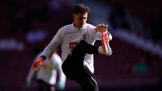 Athletic y Valencia toman una decisión con Agirrezabala: pasa por el quirófano