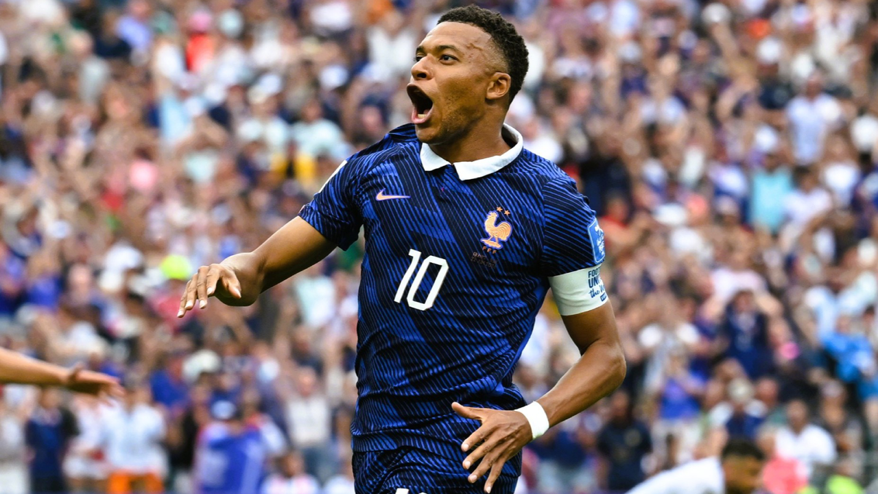 Mbappé cumple 100 partidos con Francia e iguala a Ronaldo Nazário como goleador en el Mundial