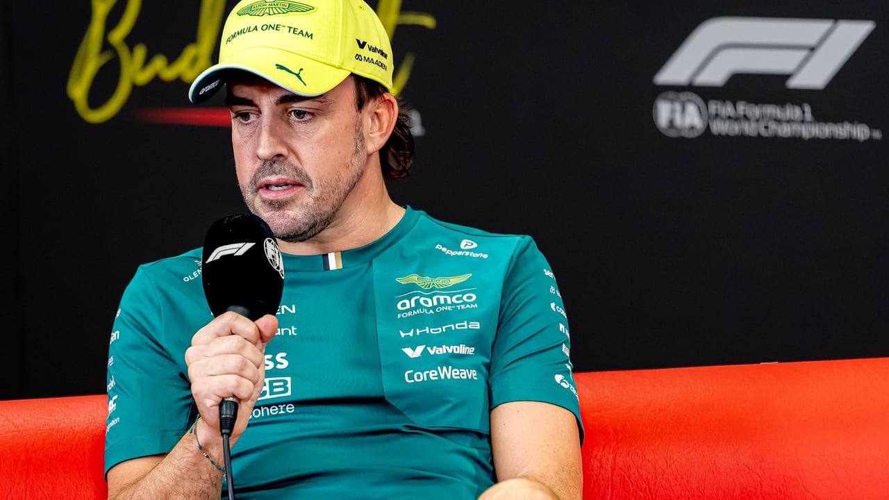 Fernando Alonso suelta el bombazo en Budapest sin probar el nuevo coche de Aston Martin