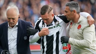 Deulofeu, sin cartílago ni menisco, va dejando atrás su calvario y comienza a sonreir: "Para intentar superarlo, tu hogar debe estar lleno de paz y amor cada mañana"