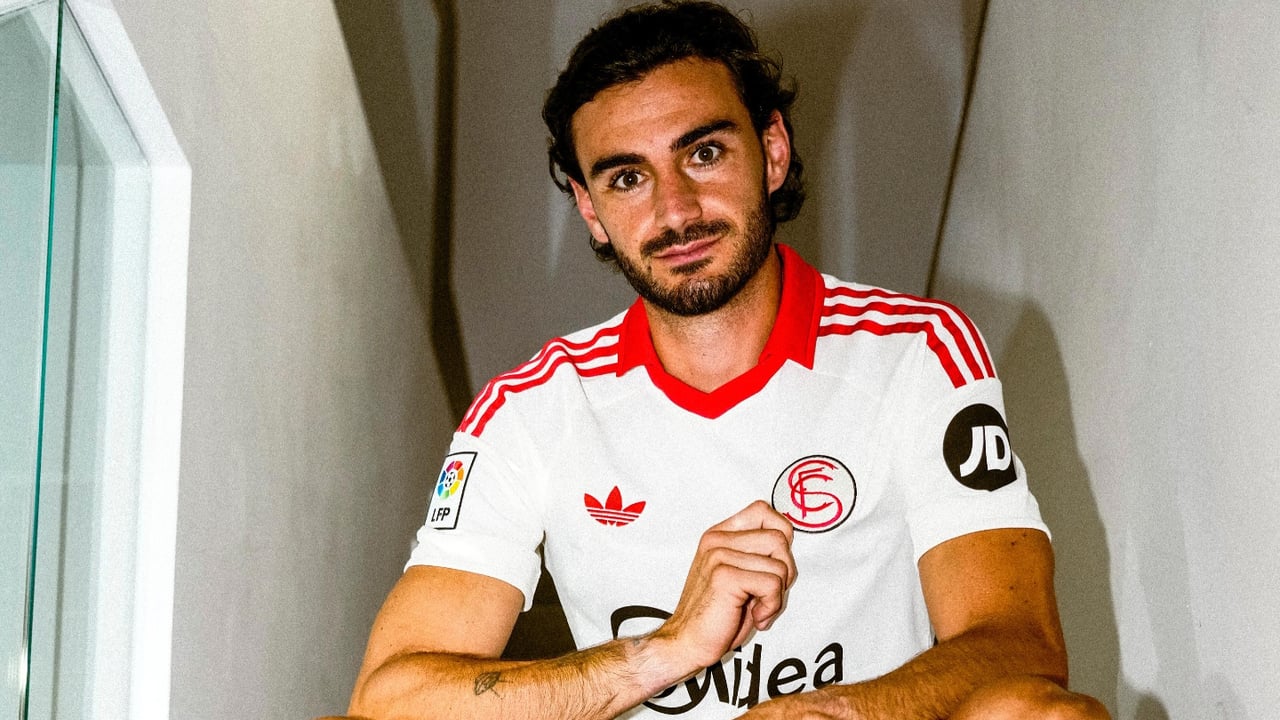 El Sevilla da pistas sobre el lanzamiento de las equipaciones de Adidas para la temporada 2026/2027