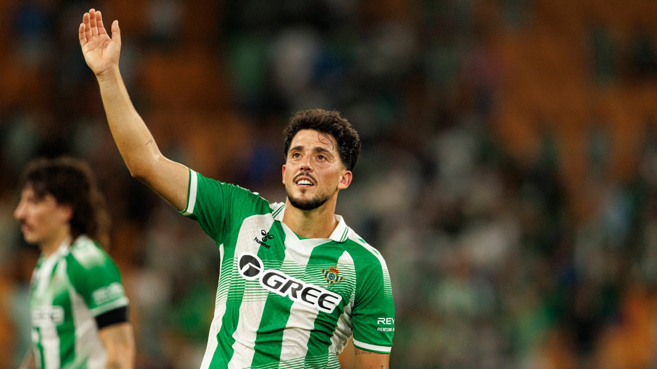 Fornals, la adaptación de Parrot y la amenaza de un amigo en Champions: "Es uno de los mejores con los que he jugado"