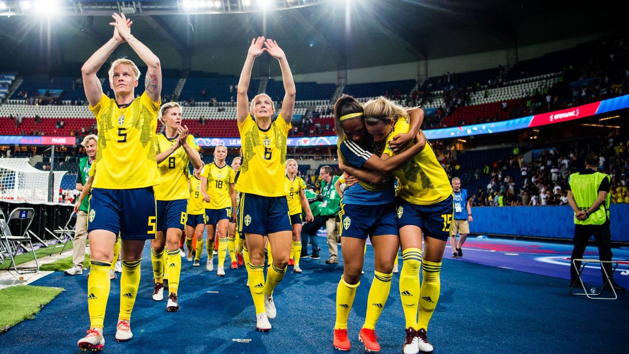 Obligadas a desnudarse por la FIFA antes del Mundial de Alemania