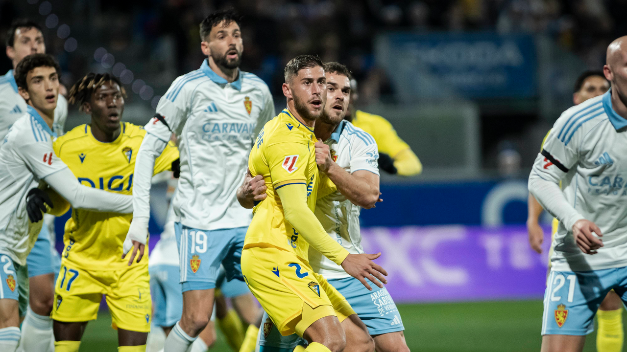 Enésimo problema en el Real Zaragoza que complica su permanencia en LaLiga Hypermotion