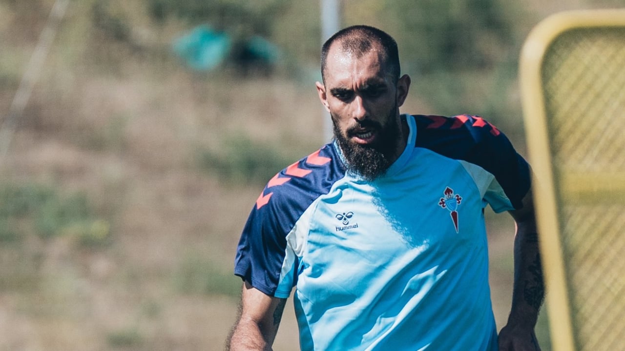 El Celta echa de menos a Borja Iglesias: la pieza de Giráldez que va mucho más allá del gol