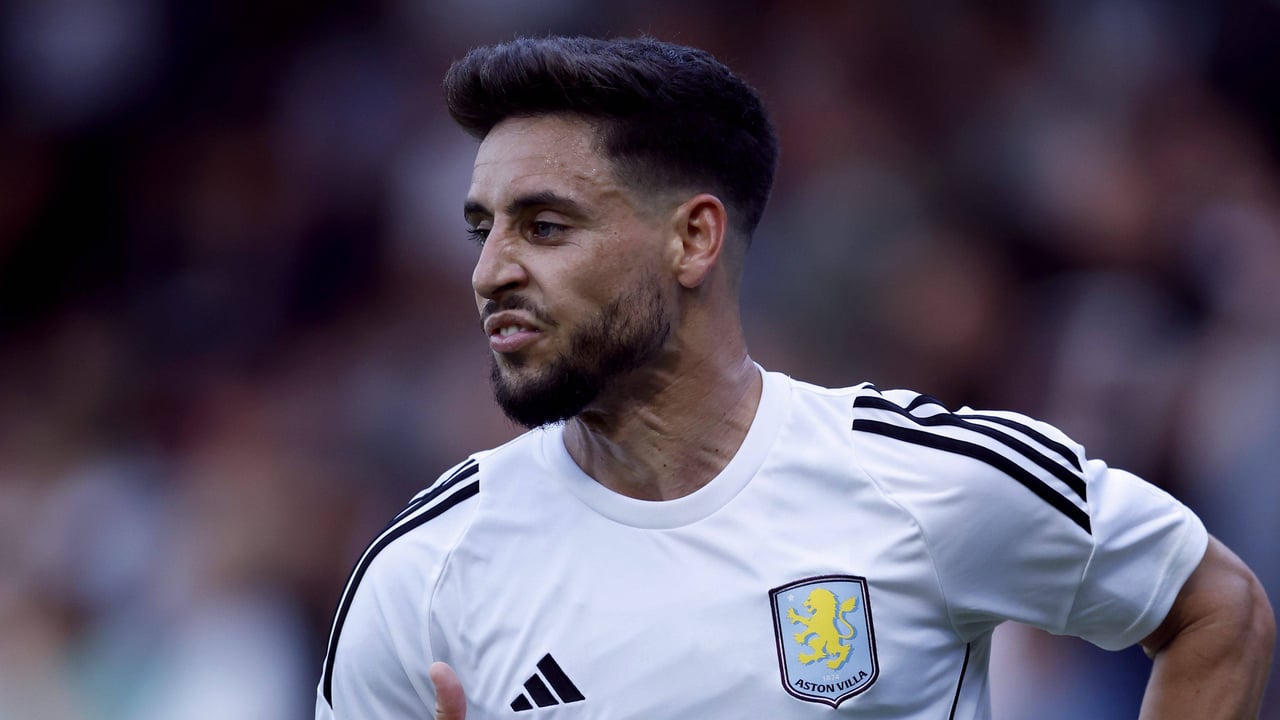 Sitúan a Álex Moreno en la rampa de salida, al Betis entre los interesados pero la Premier League se mueve por él