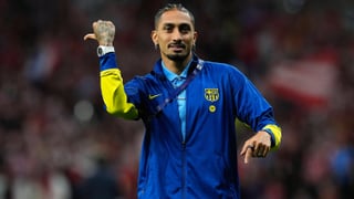 Raphinha pide perdón a la afición del Atlético por sus feos gestos a la grada del Metropolitano