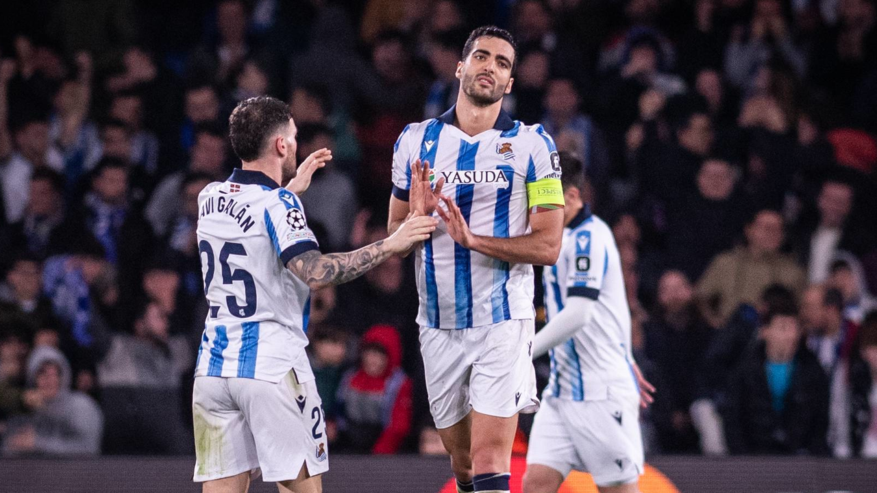 Mikel Merino cuenta la curiosa pregunta que le hizo el árbitro del Real Sociedad - PSG