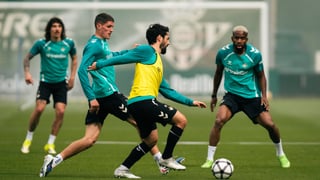 Isco da otro pasito en el reencuentro del Betis con Bakambu, 19 días después