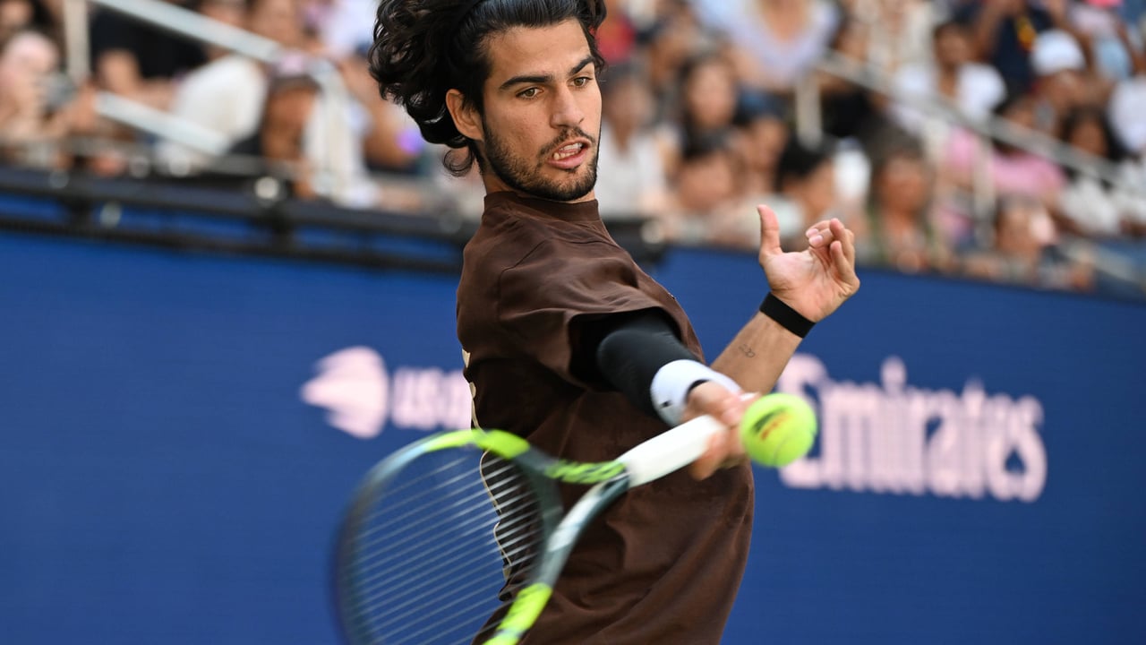 Carlos Alcaraz - Roman Safiullin: Horario, canal y dónde ver hoy en TV y online el partido de Alcaraz en el US Open 2026