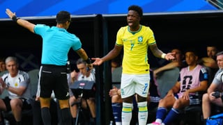 Brasil presenta una queja formal por Vinicius ante la FIFA