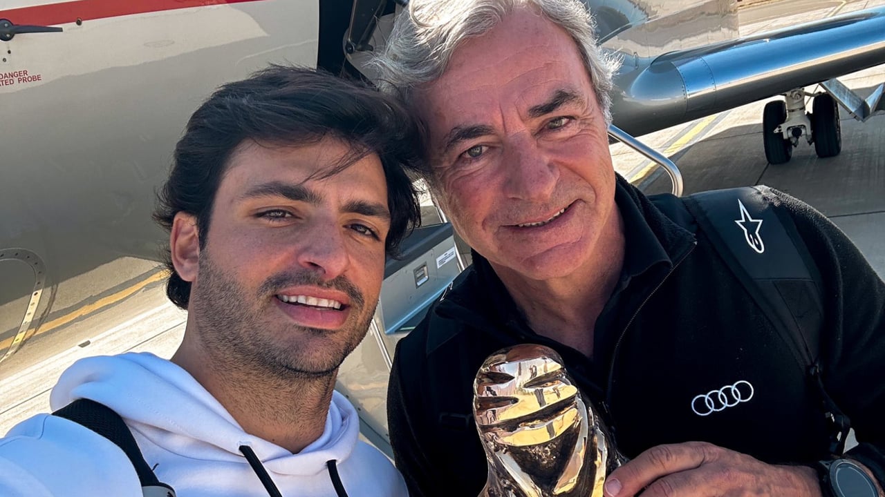 A Carlos Sainz le entran dudas con su nuevo contrato