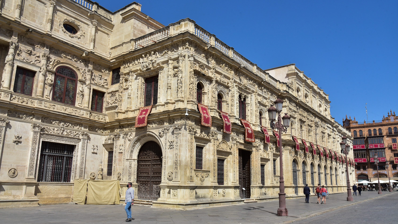 El Ayuntamiento de Sevilla colabora con la Guardia Civil en la investigación relacionada con la RFEF