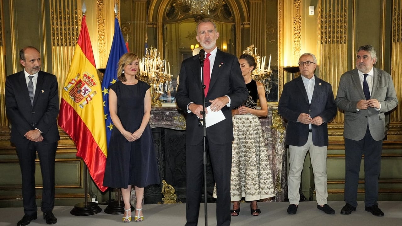 Los Reyes de España reciben a los deportistas olímpicos en París