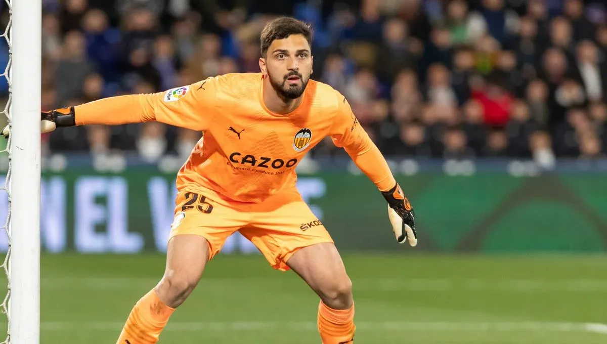 El Valencia maneja un nuevo candidato con experiencia en LaLiga para sustituir a Mamardashvili