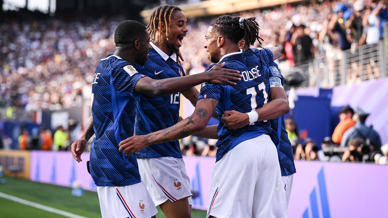 Francia aprovecha el lío de la FIFA para ganar ventaja de cara a un posible duelo con España