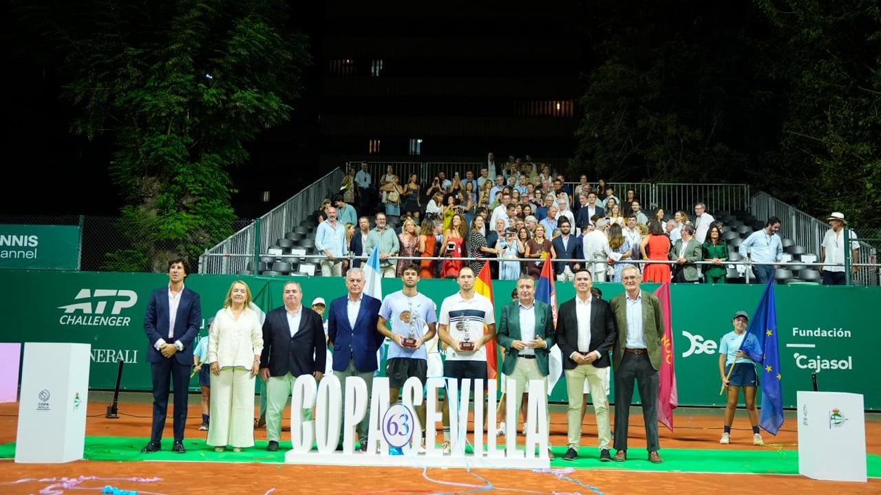Javier Fernández, presente en una nueva exitosa edición de la Copa Sevilla: "Sitúa a la capital hispalense en el mapa del circuito profesional del tenis"