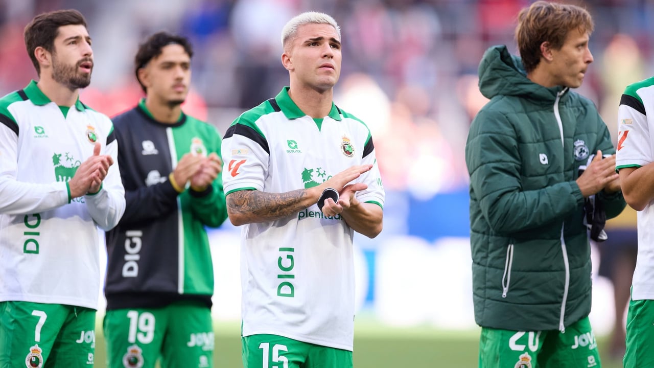 Pablo García alza la voz en el Racing tras otra derrota: "Hay que mirarse un poco el ombligo"