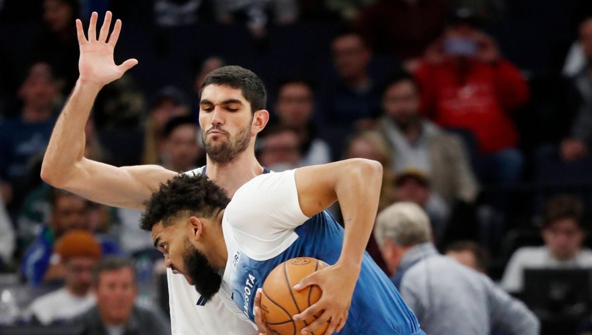 Aldama se inmiscuye en la fiesta de LeBron y Doncic