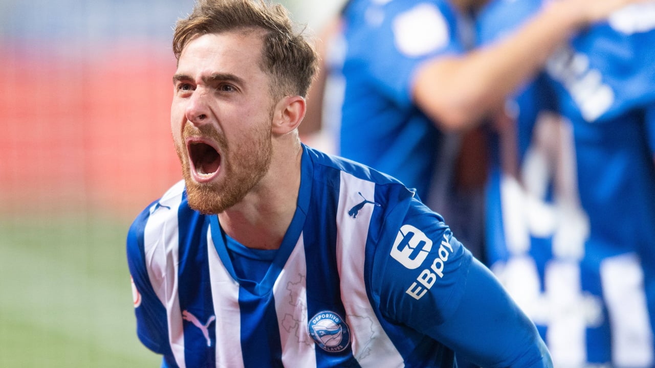 Alavés 2-0 Rayo: Coudet pide otra ronda para Vitoria ocho años después