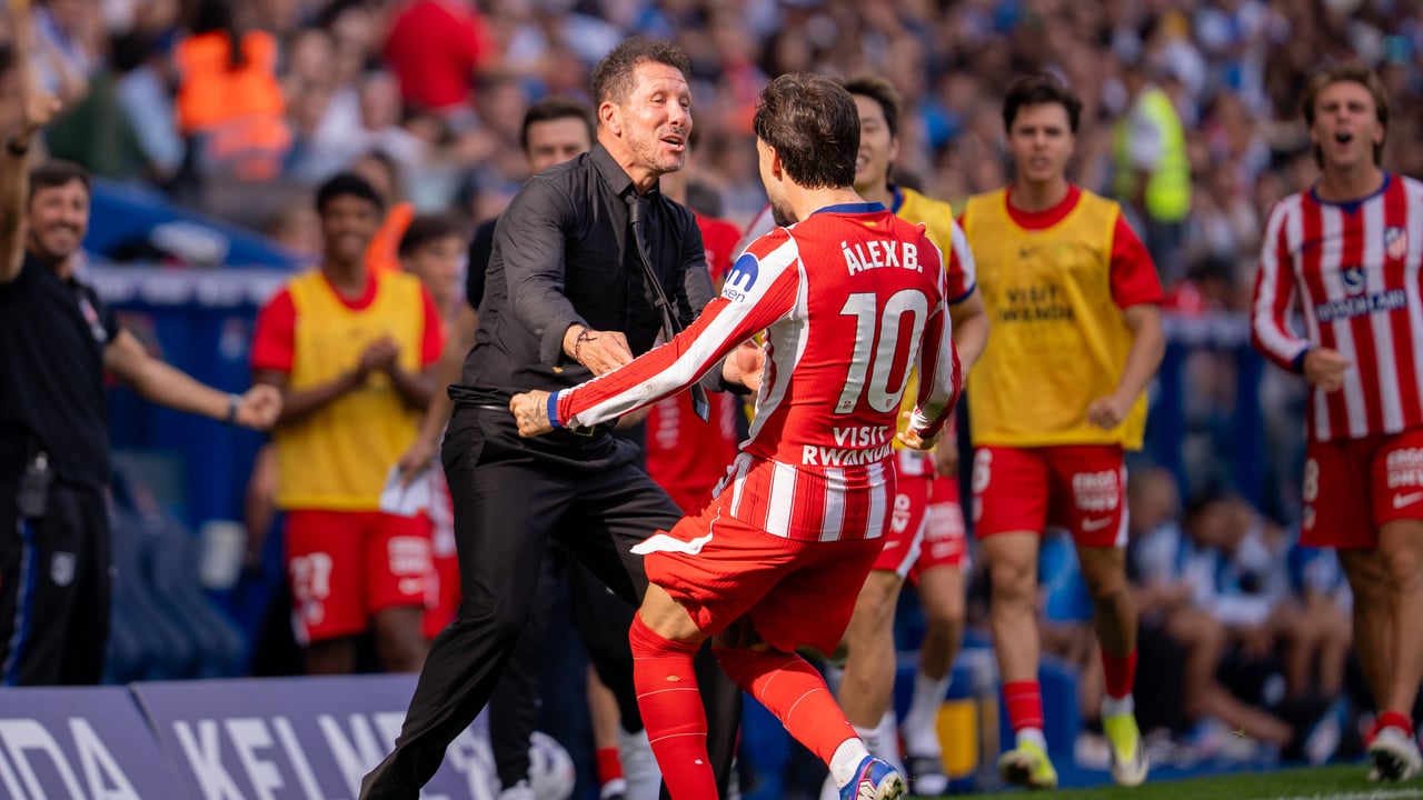 Simeone, sobre Álex Baena: "Está más contundente, está más fuerte, está más seguro, es el jugador que fuimos a buscar"