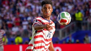 Freeman continúa adelante: seis futbolistas amarillos siguen vivos en el Mundial