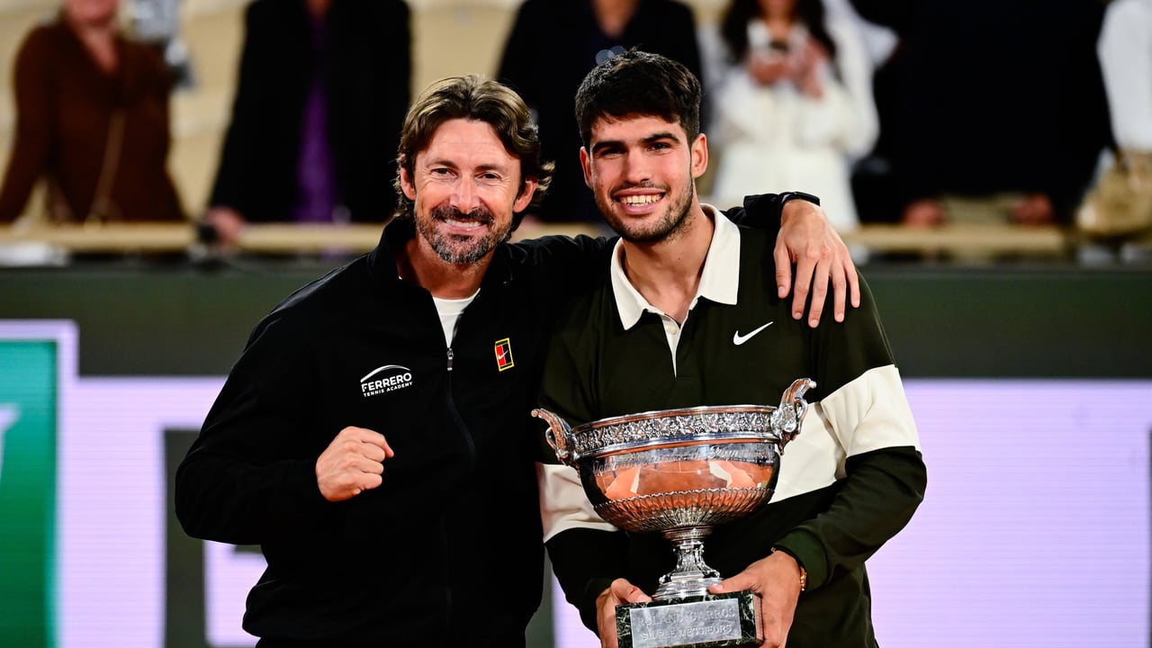 Juan Carlos Ferrero, 46 años: "Carlos Alcaraz me ha enseñado mucho. Él ha sabido disfrutar de esos momentos importantes y ha sabido separar"