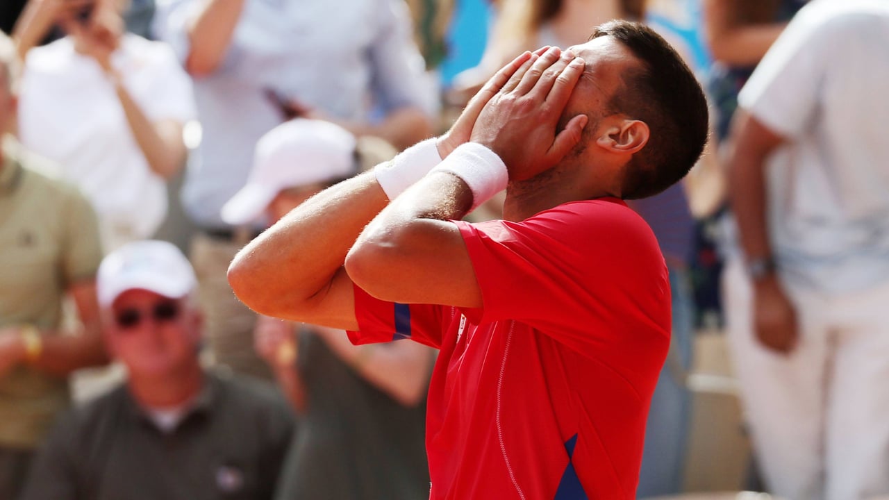 Un nuevo Djokovic irrumpe con fuerza en Serbia