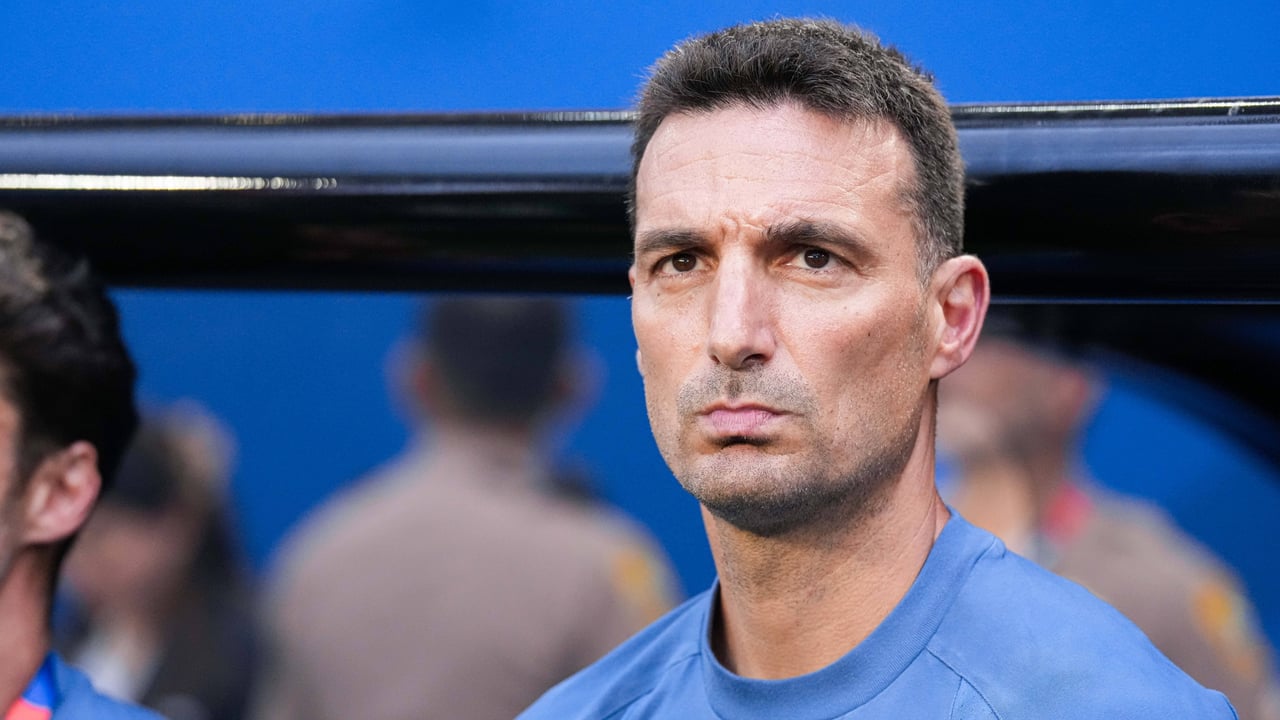 Scaloni: "Nos tratan de que somos soberbios, pero puedo garantizar que no es lo mismo la camiseta de Argentina que la de otro país"