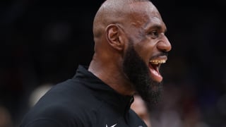 LeBron James jugará en los Philadelphia 76ers