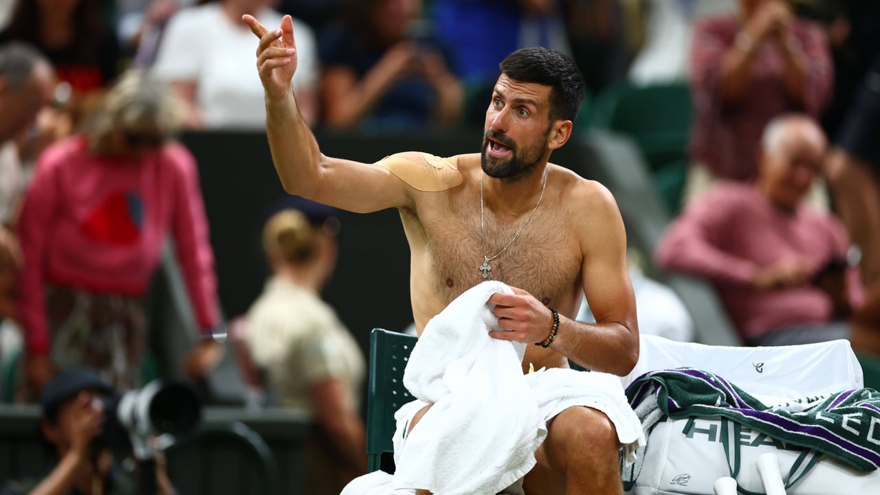 Djokovic calla bocas en Wimbledon y Zverev amenaza a Carlos Alcaraz