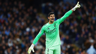 La vuelta de Courtois al Real Madrid de Arbeloa como sinónimo de seguridad