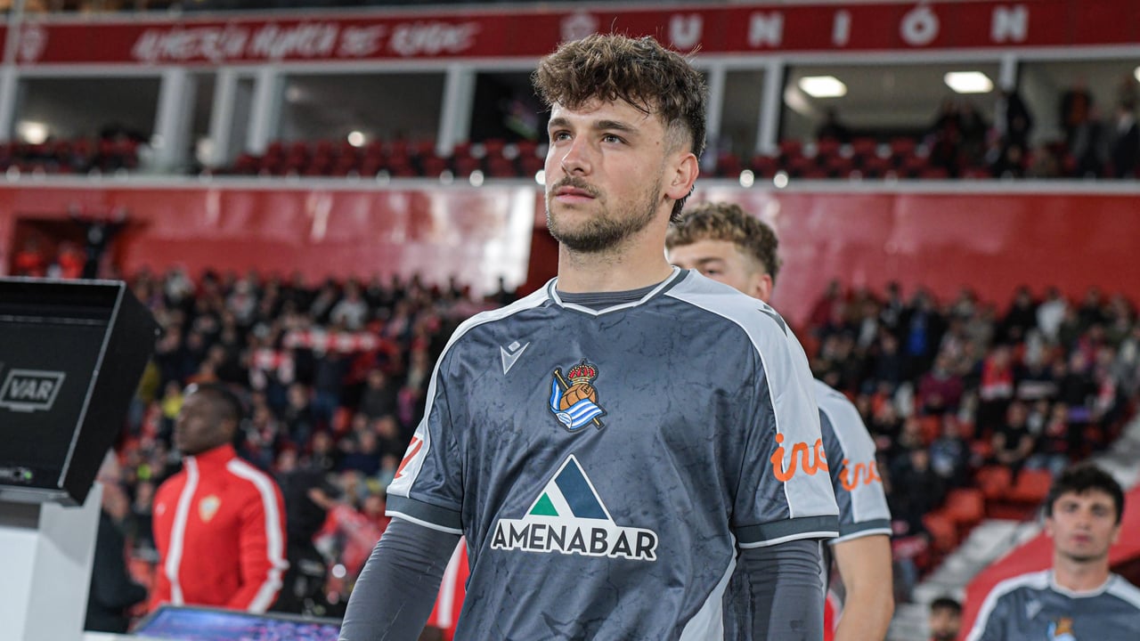 Un lateral izquierdo sobresaturado en la Real Sociedad y la situación de Jon Balda