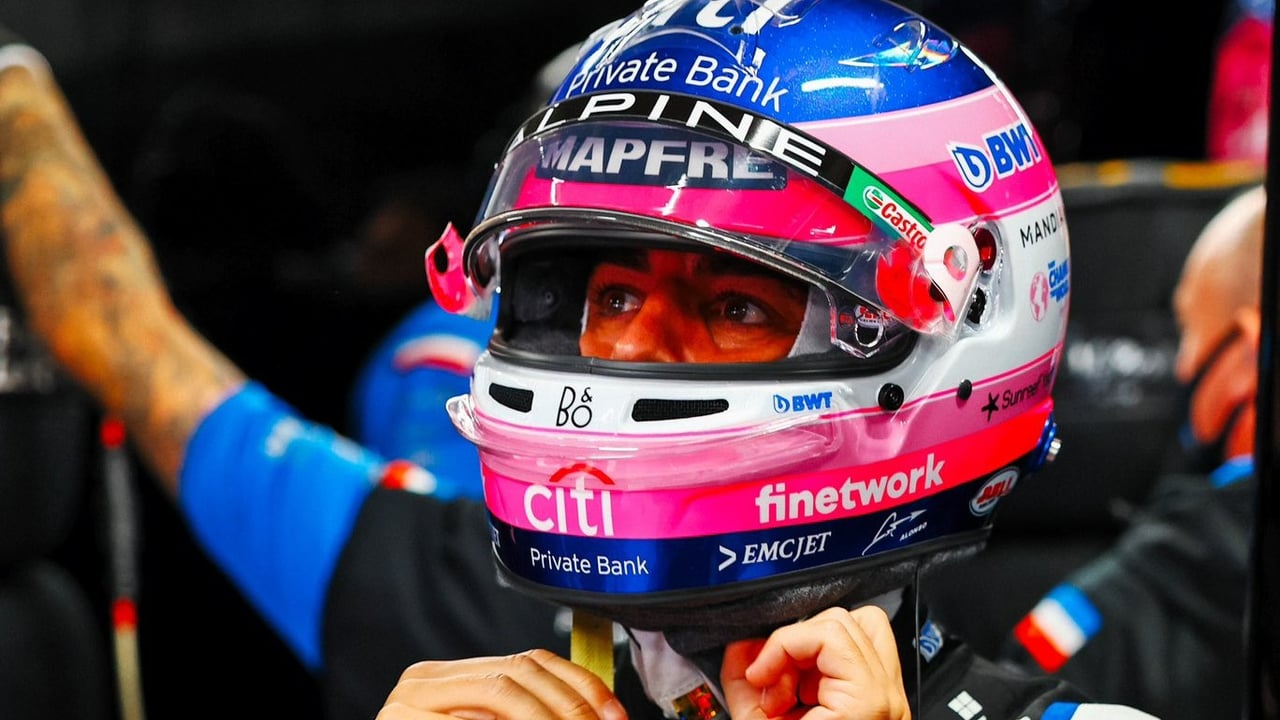 La sonrisa de Alonso, que saldrá séptimo en Suzuka: "El tiempo está cambiante, podemos arriesgar"