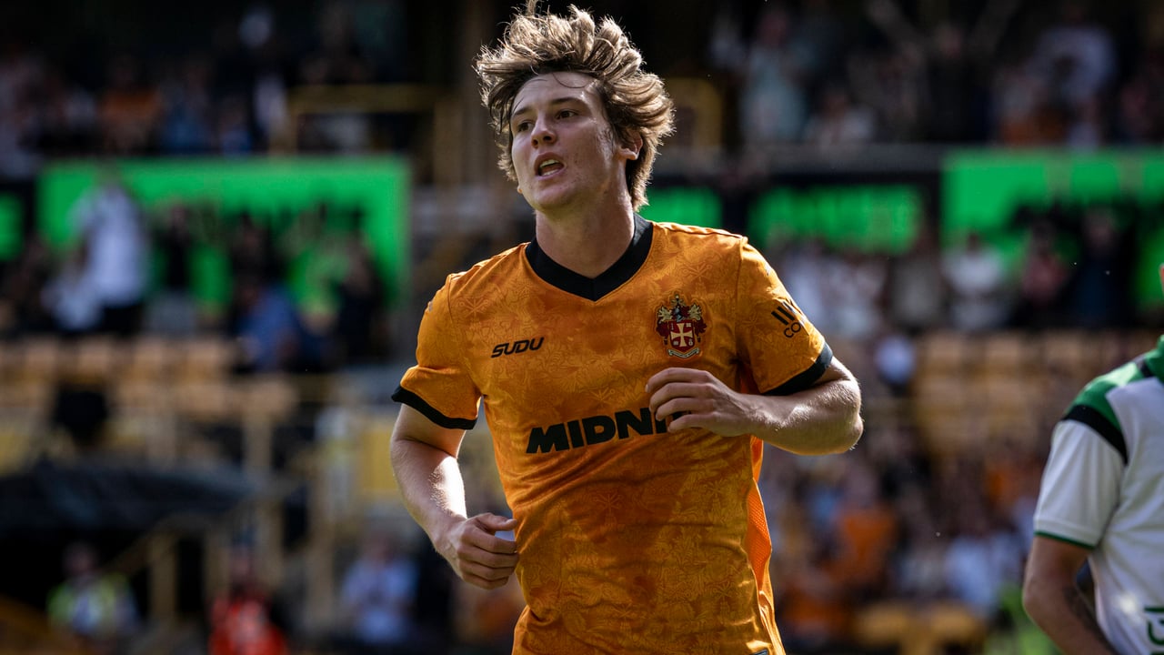 Fer López golea con el Wolverhampton y sigue lejos del Celta