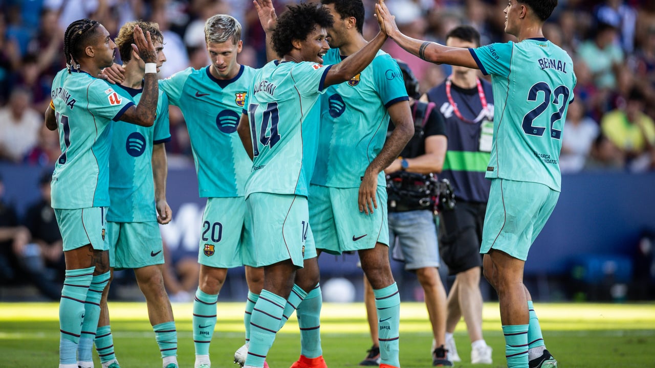 Barcelona - Racing de Santander: Alineaciones probables, horario, canal y dónde ver por TV el partido de LaLiga EA Sports