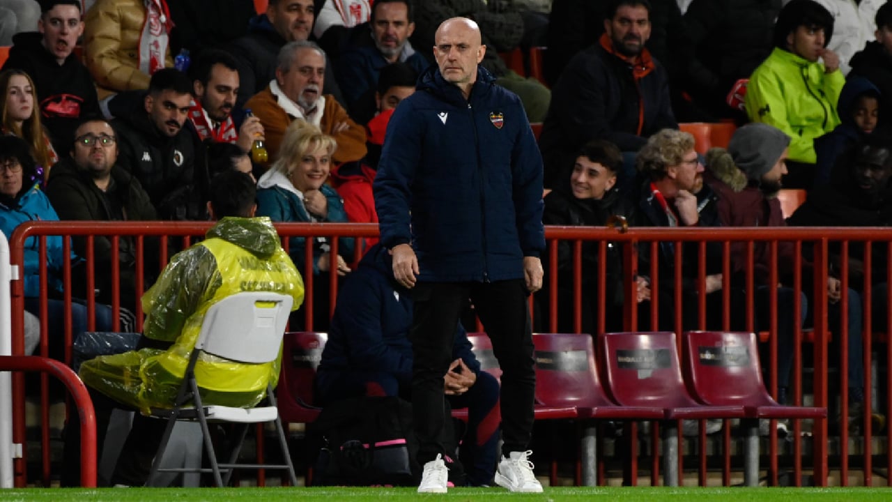 Julián Calero confirma la baja de Pablo Martínez y analiza al equipo en la previa del Levante - Celta