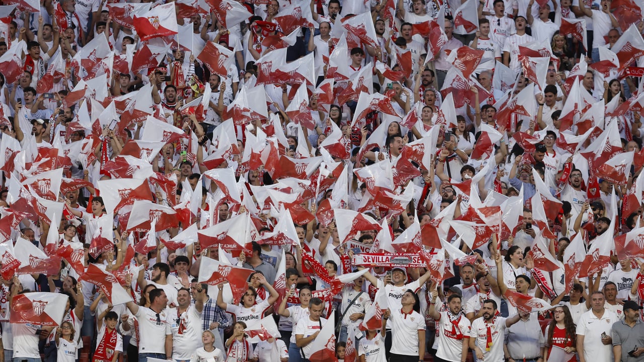 La odisea de un aficionado del Sevilla para ver la final de la Europa League en Budapest