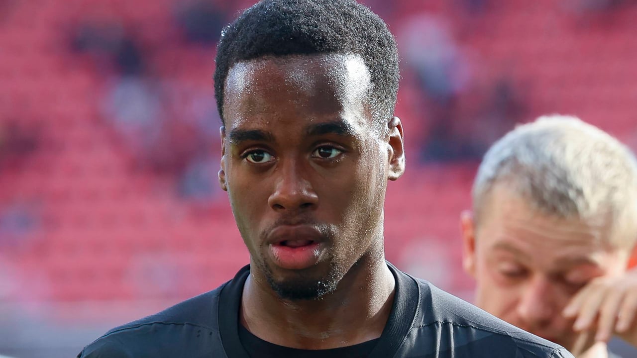 Gittens, una de las opciones del Manchester United para sustituir a Antony