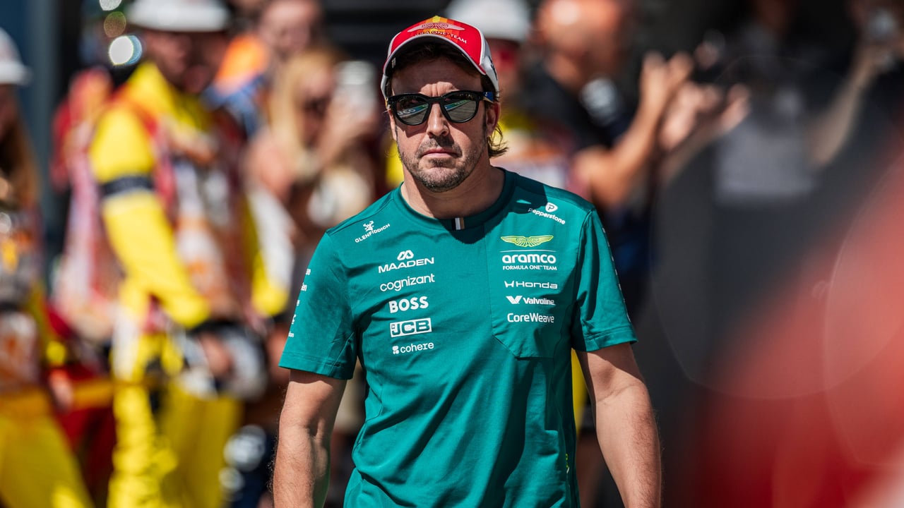 Honda admite a Fernando Alonso que ha recortado personal, se disculpa y el asturiano entra en 'shock'