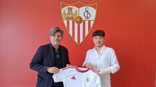 Con su padre atento a la venta del club, el Sevilla renueva a Álvaro del Nido, hermano del presidente 