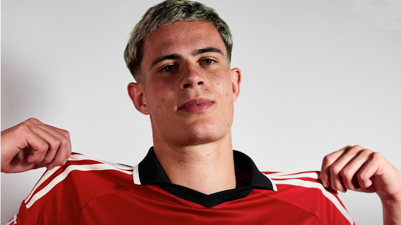 Robbie Ure explica su fichaje 'exprés', cómo influyó García Plaza y si está listo para debutar el sábado con el Sevilla