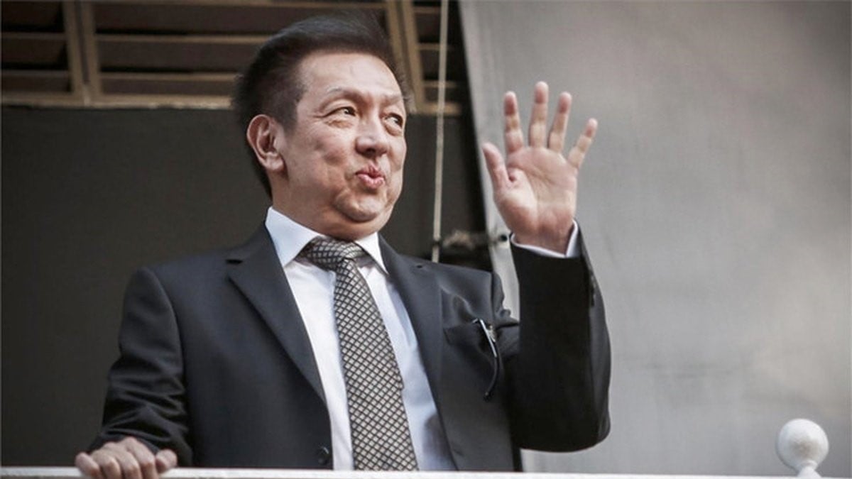 Defiende a Peter Lim y la afición estalla