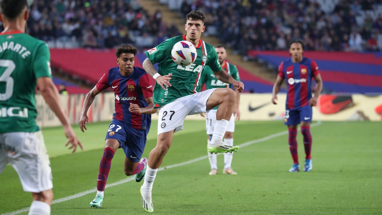 Los nombres de Planes y Pellegrini para la regeneración del lateral izquierdo del Betis