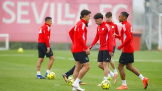 Azpilicueta roba protagonismo a Almeyda en el tercer entrenamiento de la semana en el Sevilla  