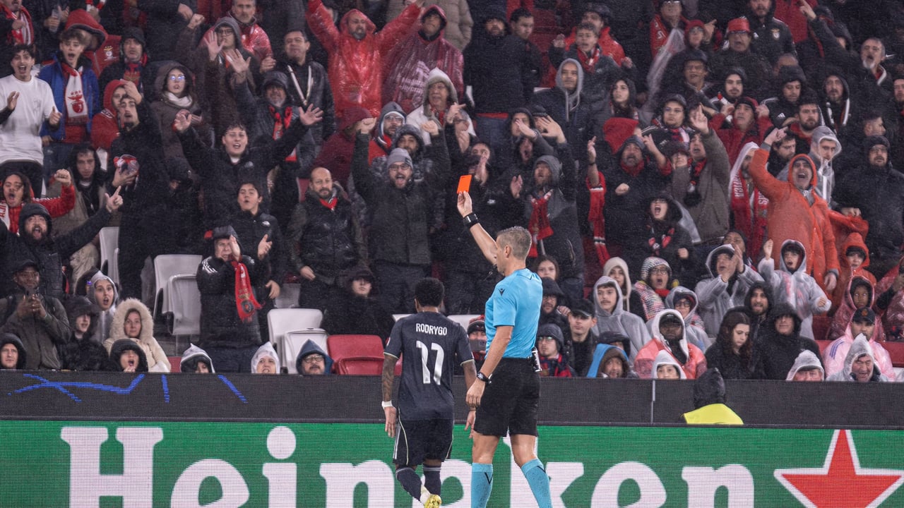 Rodrygo alza la voz y pide perdón por su expulsión contra el Benfica: "No es mi forma de hacer"