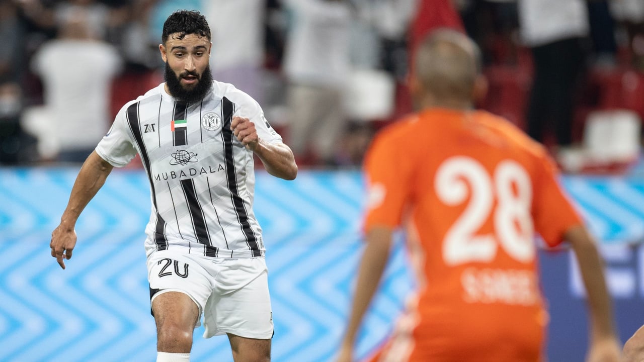 Feliz regreso de Fekir con el Al Jazira tras su lesión: vuelve a ver portería