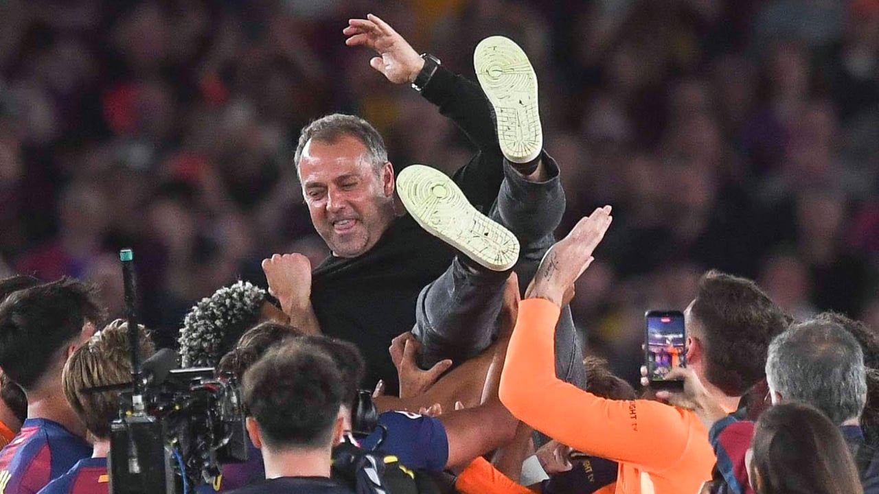 Hansi Flick rompe a llorar tras ganar LaLiga con el Barcelona: "Nunca olvidaré este día"