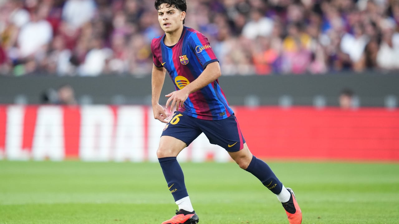 Héctor Fort se acerca al Dortmund