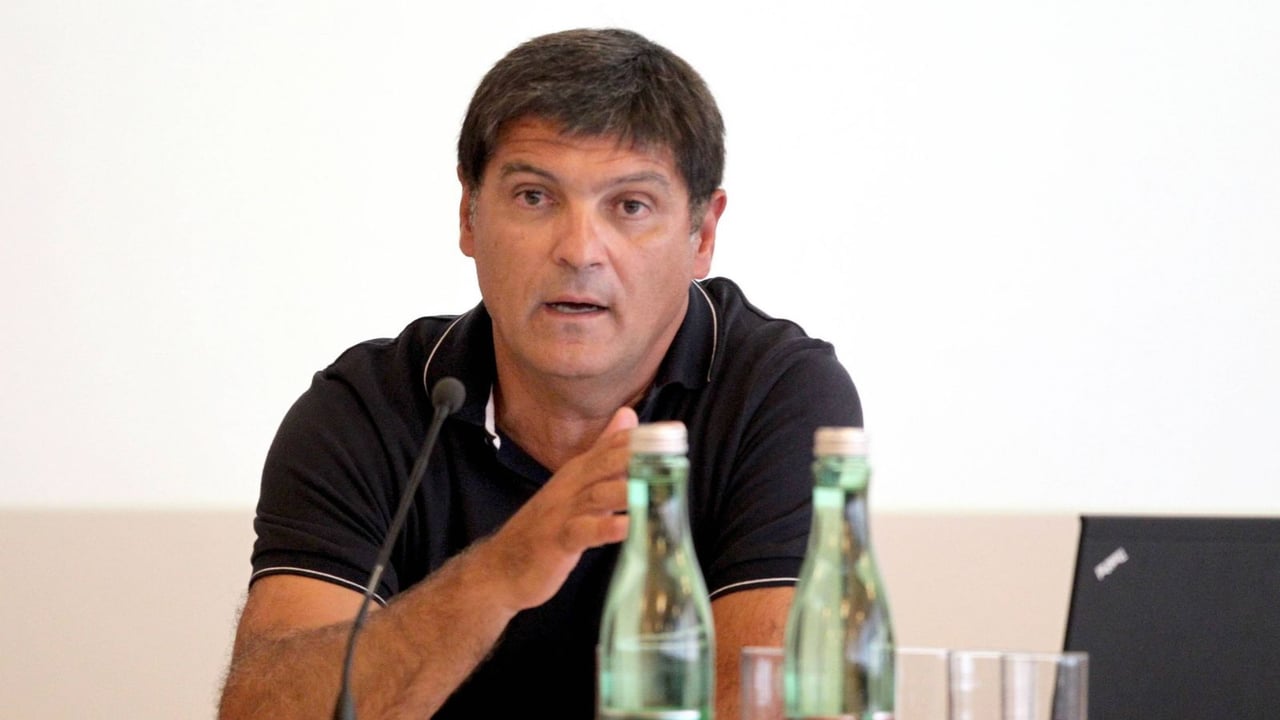 Toni Nadal, tío de Rafa Nadal: "Entre Alcaraz y Sinner, si tuviera que elegir entre los dos, me quedo con Carlos... es un tenista inteligente y muy completo en pista"